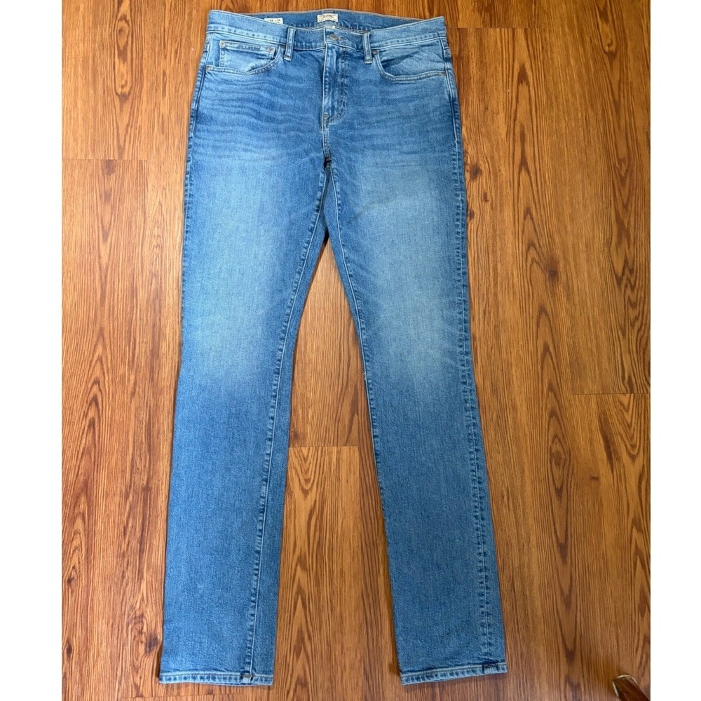 J.Crew 250 Stretch Slim Tapered Jeans Mens 34x34 Medium Wash Blue Denim